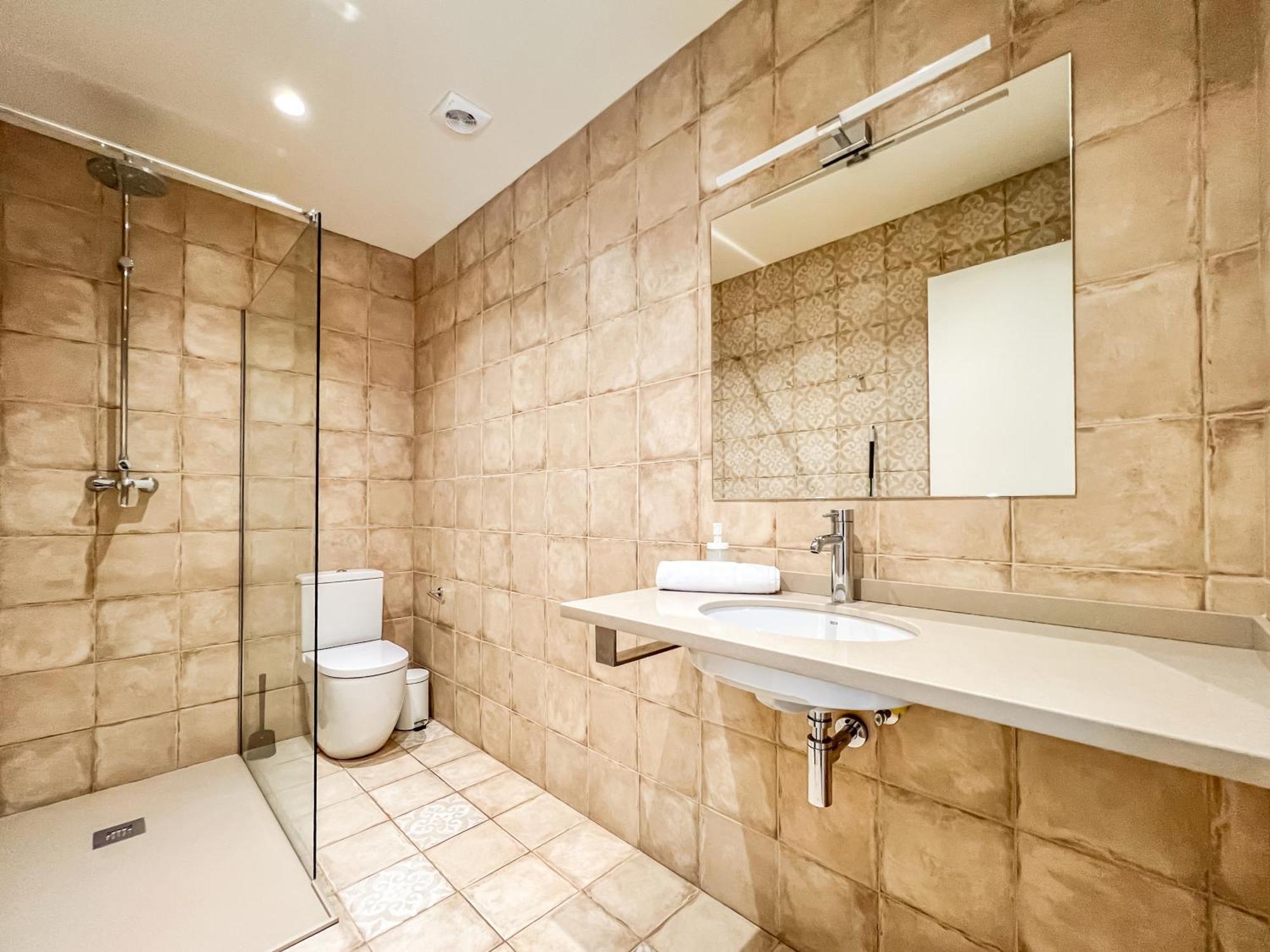 Can Cintet 1 Apartamento En La Plaza De Бесалу Экстерьер фото
